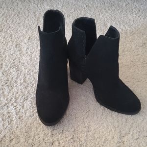New Steve Madison Booties